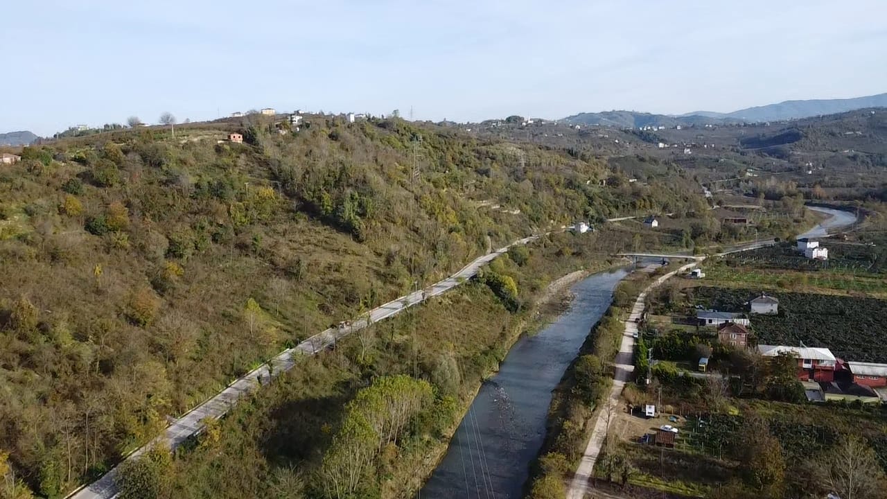 FATSA YENİPAZAR MH. ILICA VE KAVRAZ YOLU ARASINDA SATILIK BAHÇE